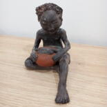 Sculpture titled "joueur de sanza" by Marie Pendelio, Original Artwork, Clay