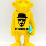 Скульптура под названием "Heisen Chimp" - Ama, Подлинное произведение искусства, Коллажи