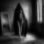 제목이 "She Knows You’re Lo…"인 사진 Felipe Hueb로, 원작, 조작된 사진