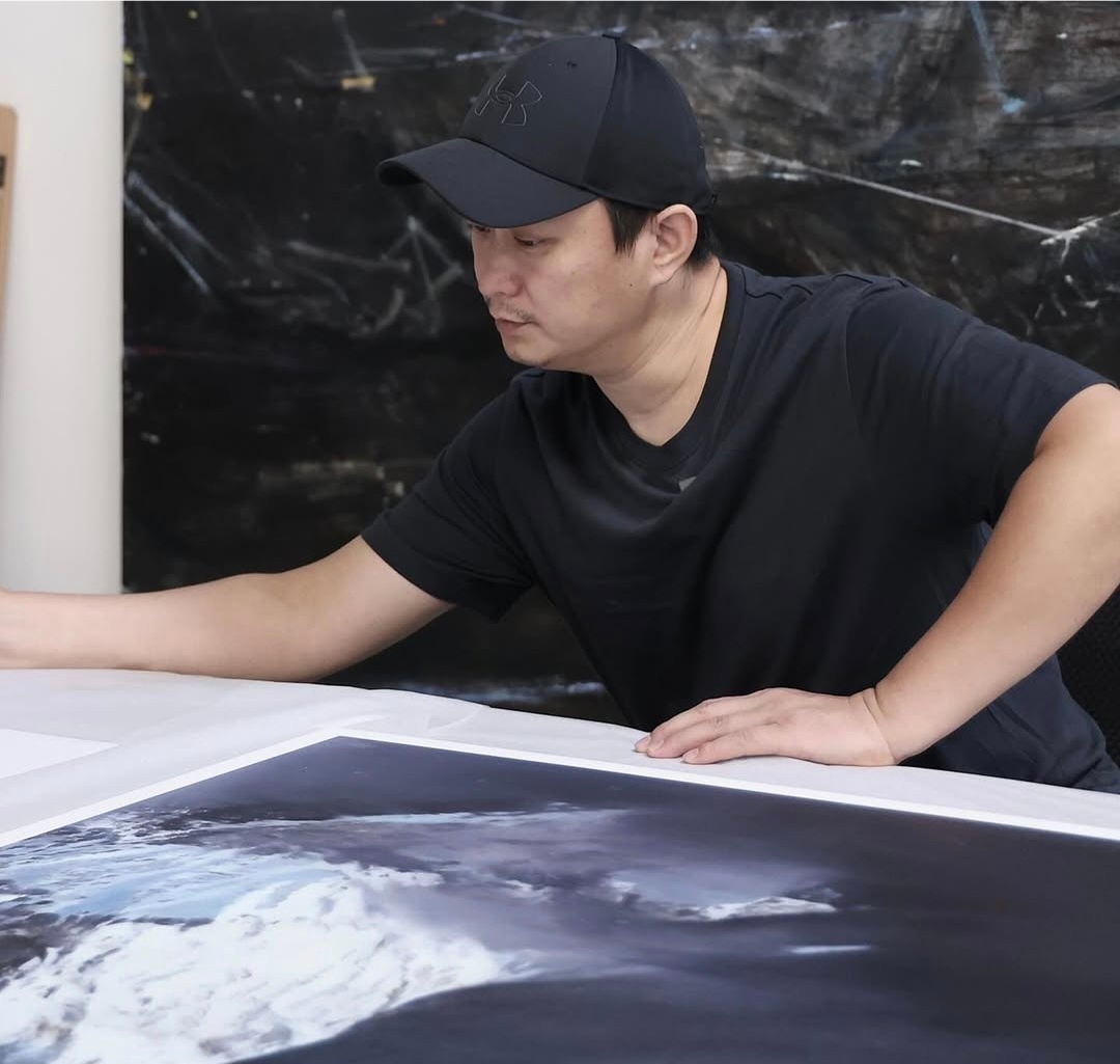 贾蔼力：后启示录现实主义的梦想家