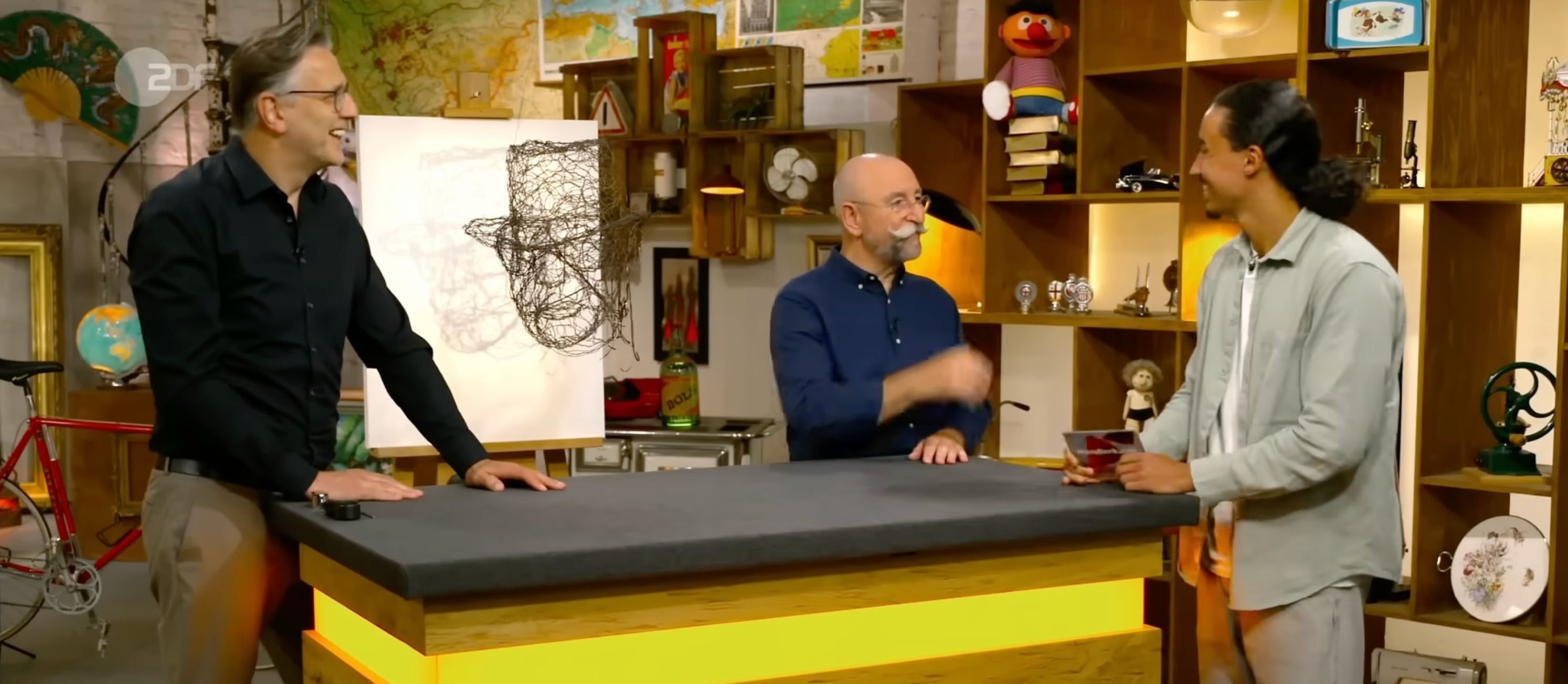 When Udo Lindenberg makes his appearance in wire sculpture: an electrifying sculpture “Bares für Rares”!